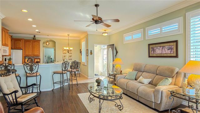 2069 SIFIELD GREENS WAY 102, Sun City Center, FL 33573