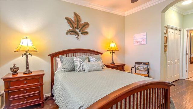 2069 SIFIELD GREENS WAY 102, Sun City Center, FL 33573