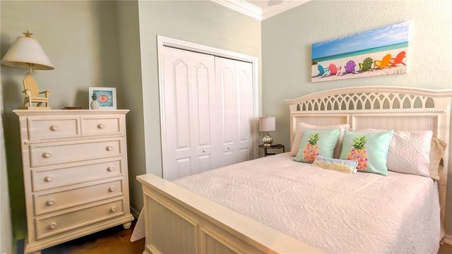 2069 SIFIELD GREENS WAY 102, Sun City Center, FL 33573