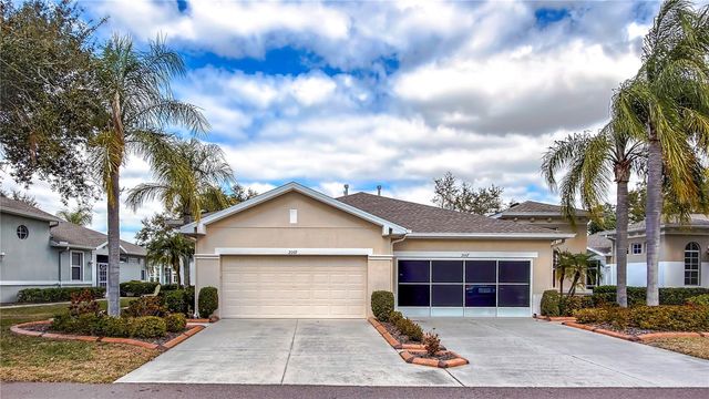 2069 SIFIELD GREENS WAY 102, Sun City Center, FL 33573
