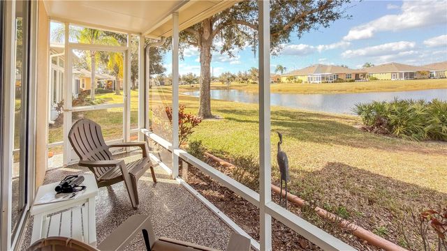 2069 SIFIELD GREENS WAY 102, Sun City Center, FL 33573