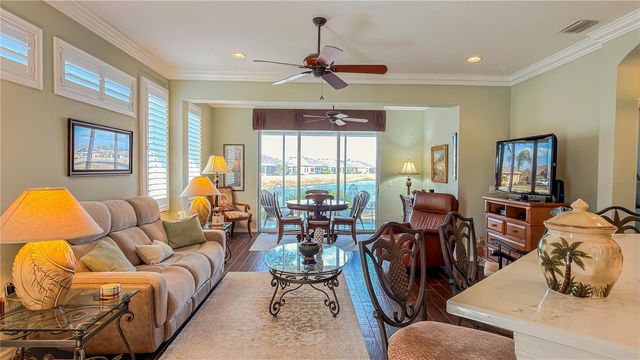 2069 SIFIELD GREENS WAY 102, Sun City Center, FL 33573