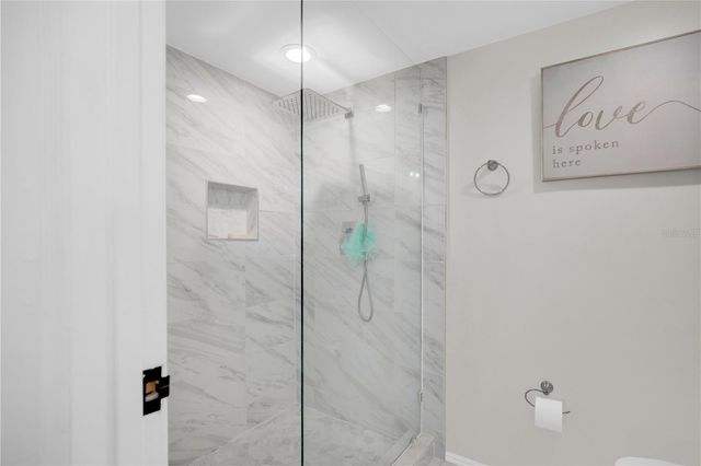 7408 LITTLE POND COURT, Orlando, FL 32810