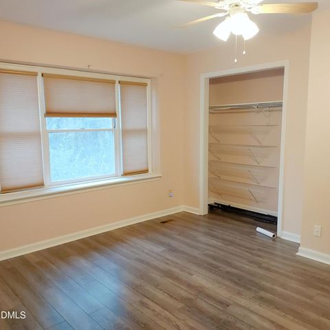 875 Martin Luther King Jr Apt 15, Chapel Hill, NC 27514