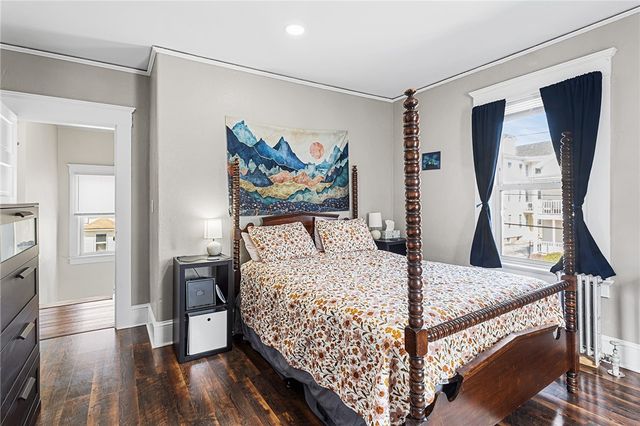 32 5th Avenue, Woonsocket, RI 02895