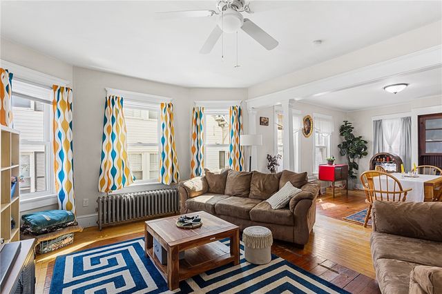 32 5th Avenue, Woonsocket, RI 02895