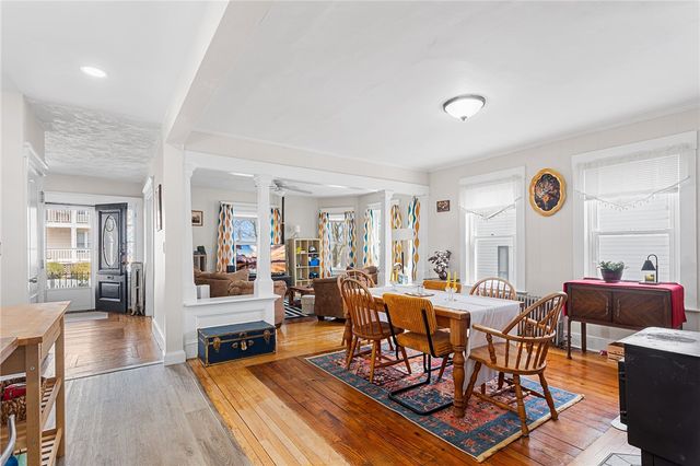 32 5th Avenue, Woonsocket, RI 02895