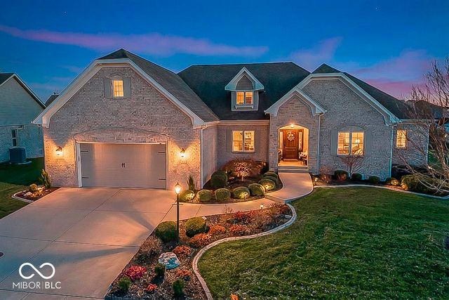 1135 Wyndham Way, Greenwood, IN 46142