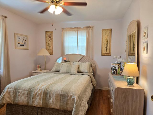 1120 RUE DES CHATEAUX 2A, South Pasadena, FL 33707