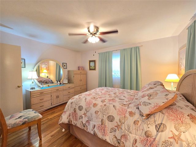 1120 RUE DES CHATEAUX 2A, South Pasadena, FL 33707