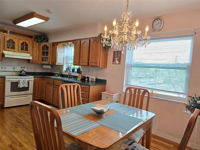 1120 RUE DES CHATEAUX 2A, South Pasadena, FL 33707