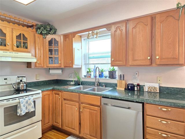 1120 RUE DES CHATEAUX 2A, South Pasadena, FL 33707