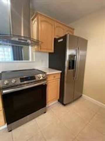 2634 NE 20TH Street, Pompano Beach, FL 33062