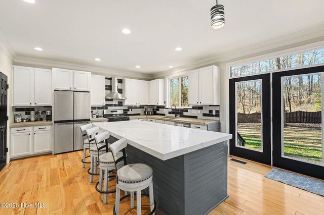 13026 Edsel Drive, Raleigh, NC 27613