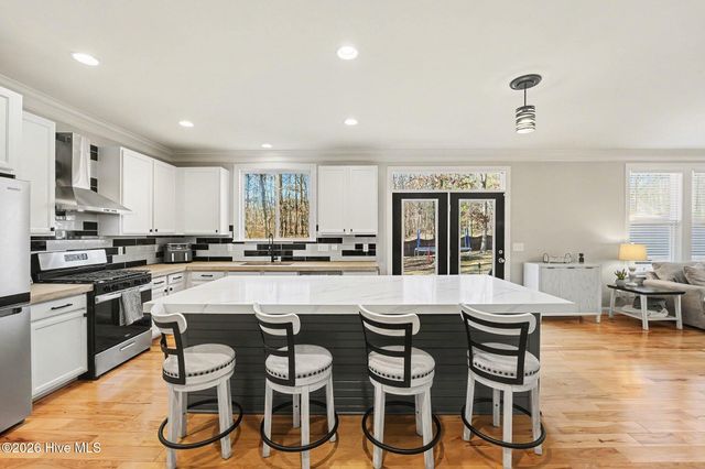 13026 Edsel Drive, Raleigh, NC 27613