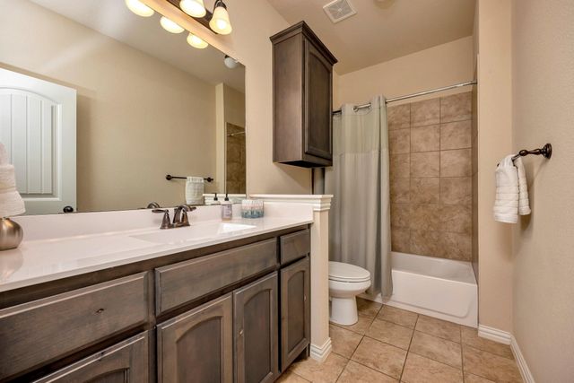 1932 Arroyo Verde Trail, Fort Worth, TX 76131