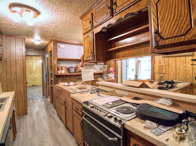 2371 Seminole Drive, Sulphur, OK 73086