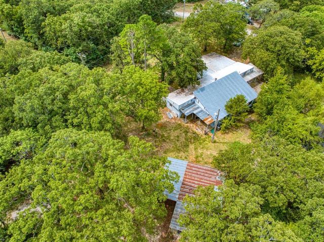 2371 Seminole Drive, Sulphur, OK 73086