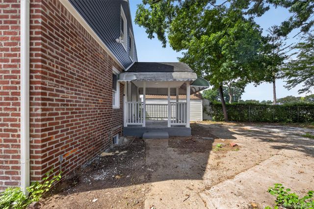 33 Carol Street, West Hempstead, NY 11552