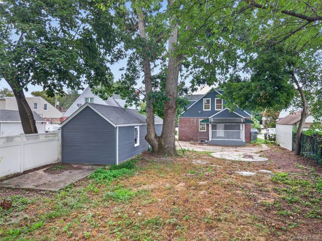 33 Carol Street, West Hempstead, NY 11552