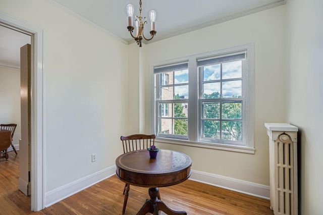 2615 Park Avenue 309, Minneapolis, MN 55407