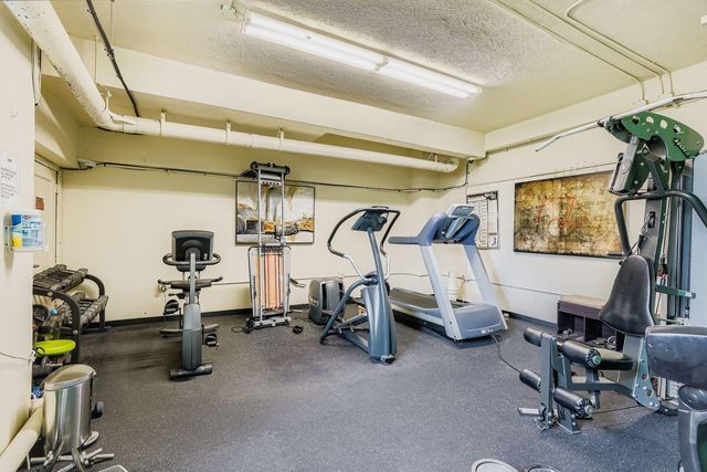 2615 Park Avenue 309, Minneapolis, MN 55407