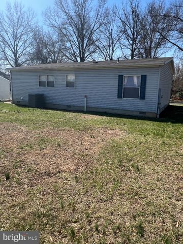 132 POWELL LN, Martinsburg, WV 25404