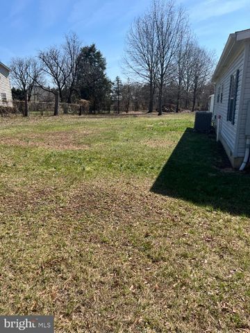 132 POWELL LN, Martinsburg, WV 25404