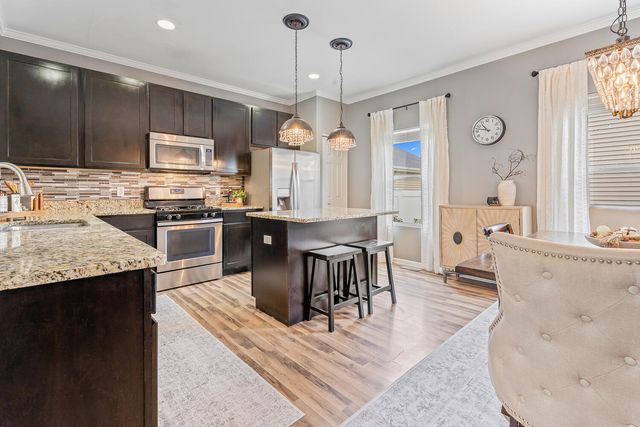 2725 W 127th Lane, Crown Point, IN 46307