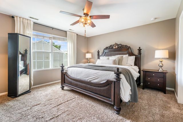 2725 W 127th Lane, Crown Point, IN 46307