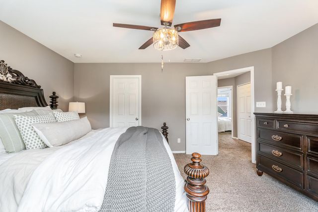 2725 W 127th Lane, Crown Point, IN 46307