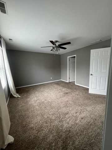 2725 W 127th Lane, Crown Point, IN 46307