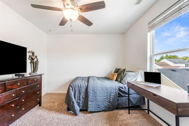 2725 W 127th Lane, Crown Point, IN 46307