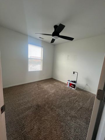 2725 W 127th Lane, Crown Point, IN 46307