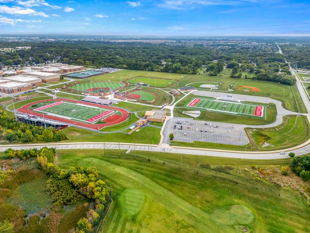 2725 W 127th Lane, Crown Point, IN 46307