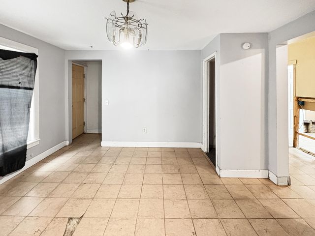 956 Baxter Street SE, Grand Rapids, MI 49506