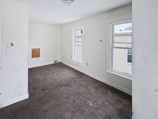 956 Baxter Street SE, Grand Rapids, MI 49506