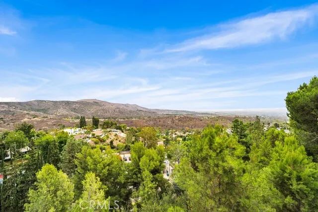 10182 Cowan Heights Drive, North Tustin, CA 92705