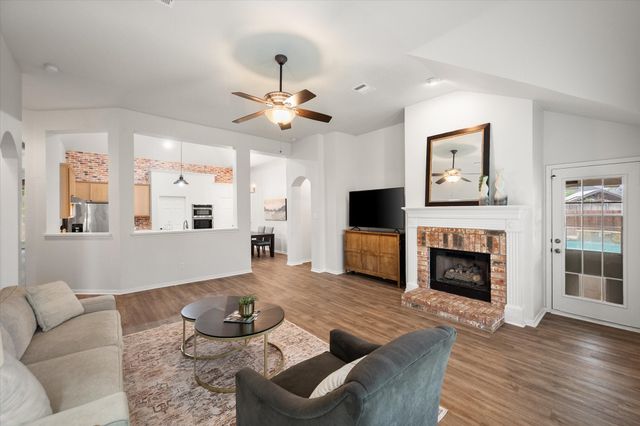 106 Rolling Rock Drive, Trophy Club, TX 76262