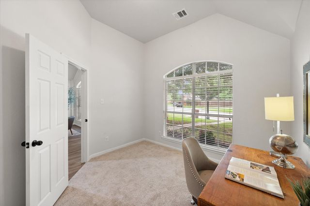 106 Rolling Rock Drive, Trophy Club, TX 76262