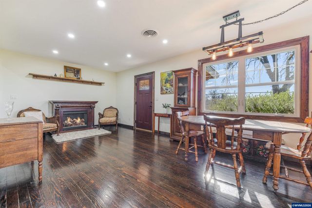 24291 SW Rogers Rd, Sheridan, OR 97378