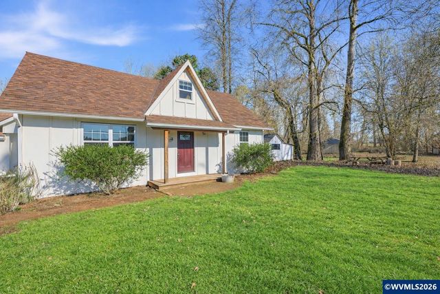 24291 SW Rogers Rd, Sheridan, OR 97378
