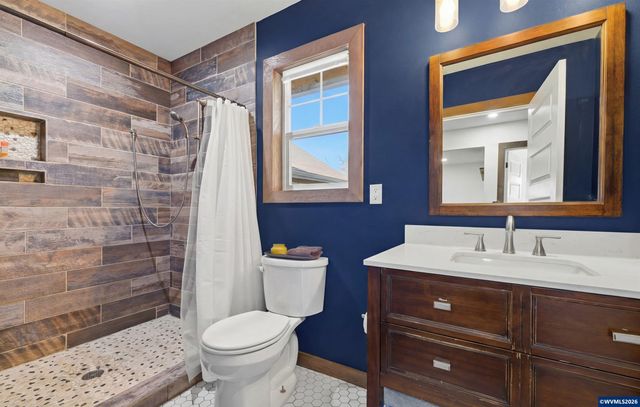 24291 SW Rogers Rd, Sheridan, OR 97378