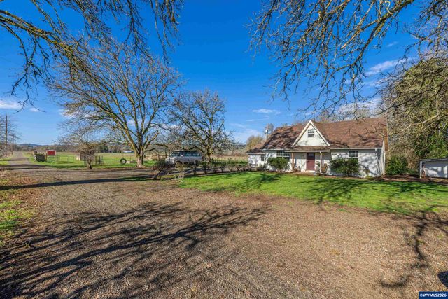 24291 SW Rogers Rd, Sheridan, OR 97378