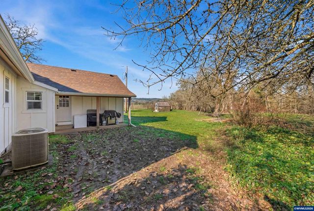 24291 SW Rogers Rd, Sheridan, OR 97378