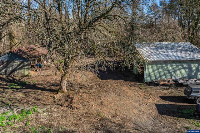 24291 SW Rogers Rd, Sheridan, OR 97378
