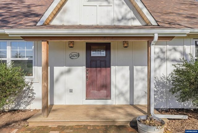 24291 SW Rogers Rd, Sheridan, OR 97378