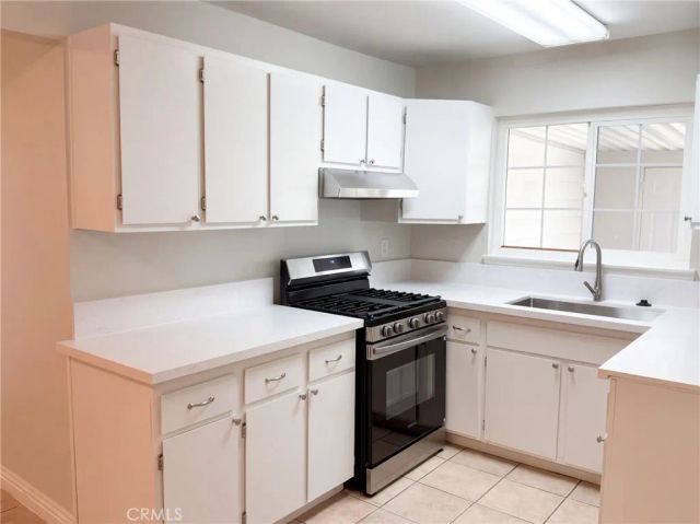 695 N Pepper Avenue, Rialto, CA 92376