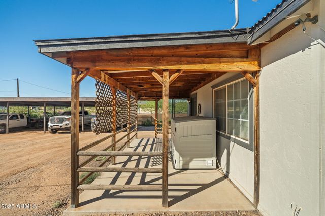 732 E HONDA BOW Road, Phoenix, AZ 85086