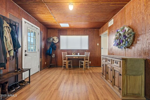 732 E HONDA BOW Road, Phoenix, AZ 85086